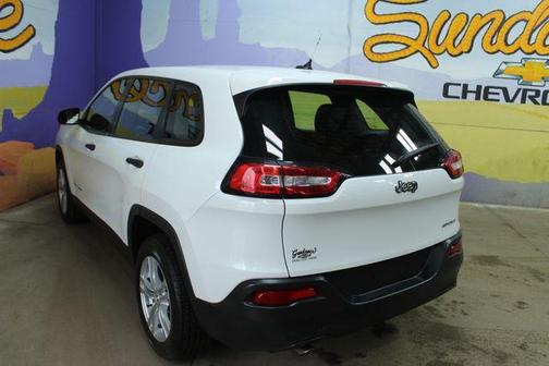 2014 Jeep Cherokee Sport