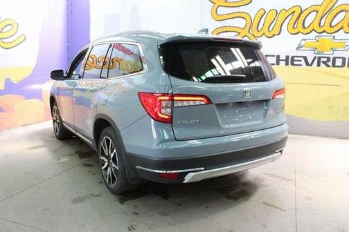 2022 Honda Pilot Touring 7-Passenger