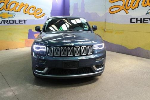 2020 Jeep Grand Cherokee Summit