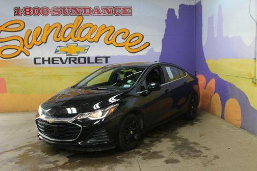Mosaic Black Metallic 2019 Chevrolet Cruze LT
