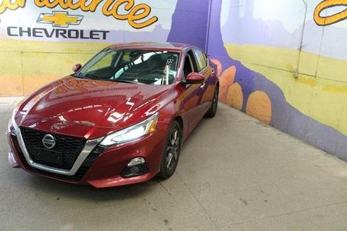 2020 Nissan Altima 2.5 SV