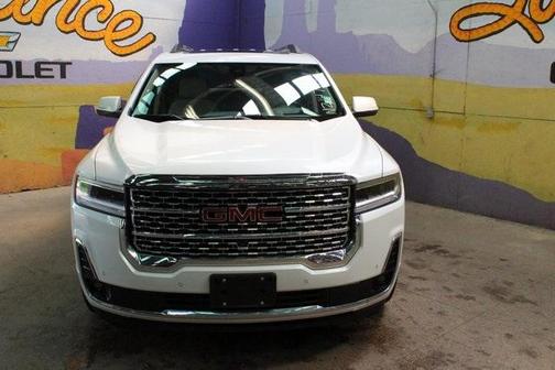 2022 GMC Acadia Denali