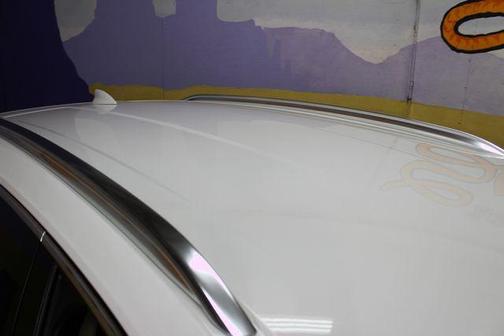 Summit White 2023 Buick Envision Essence