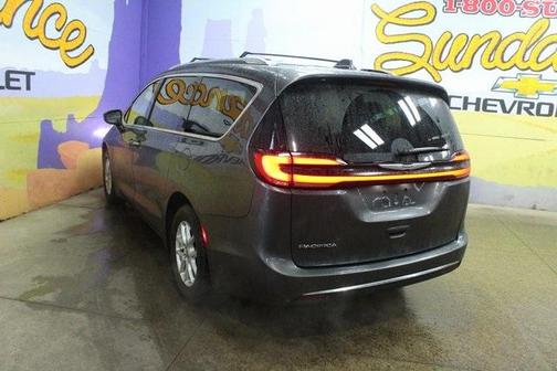 2021 Chrysler Pacifica Touring-L