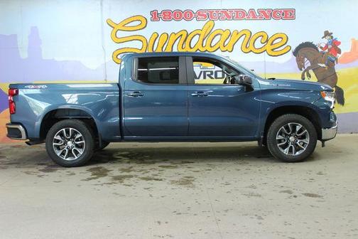 Lakeshore Blue Metallic 2024 Chevrolet Silverado 1500 LT