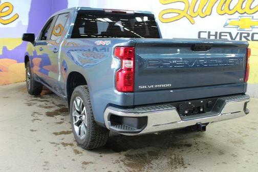 Lakeshore Blue Metallic 2024 Chevrolet Silverado 1500 LT