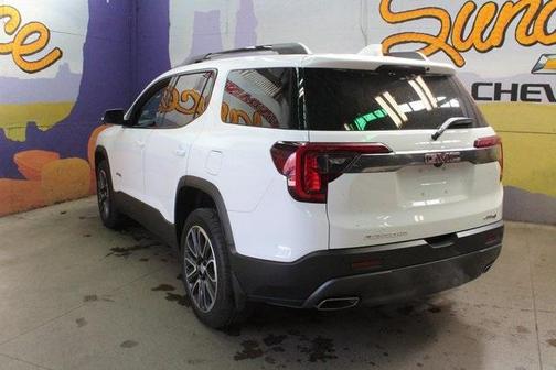 2021 GMC Acadia AT4
