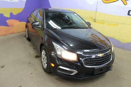 Black 2015 Chevrolet Cruze 1LT