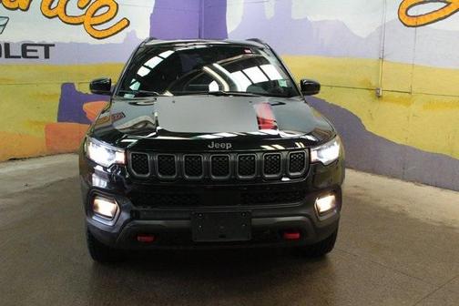 2023 Jeep Compass Trailhawk