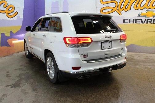 2018 Jeep Grand Cherokee Summit