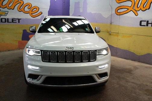 2018 Jeep Grand Cherokee Summit