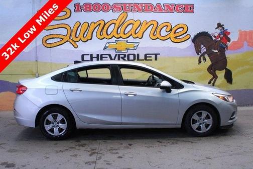 2017 Chevrolet Cruze LS