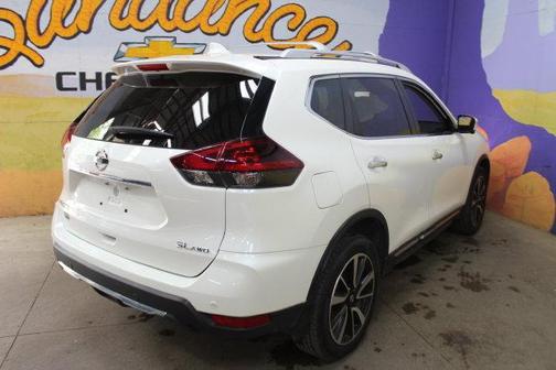 White 2020 Nissan Rogue SL