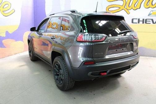 2020 Jeep Cherokee Trailhawk