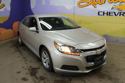 Champagne Silver 2015 Chevrolet Malibu 1LS
