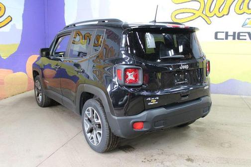 Black 2018 Jeep Renegade Latitude
