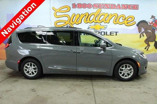 2020 Chrysler Pacifica Touring-L