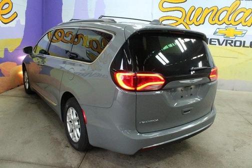 2020 Chrysler Pacifica Touring-L