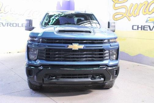 2026 Chevrolet Silverado 2500 Custom