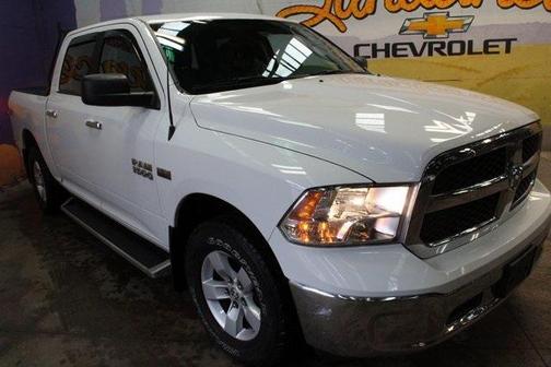 2017 RAM 1500 SLT
