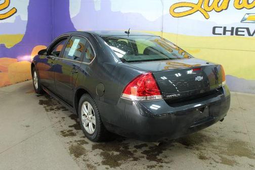 Ashen Gray Metallic 2016 Chevrolet Impala Limited LS
