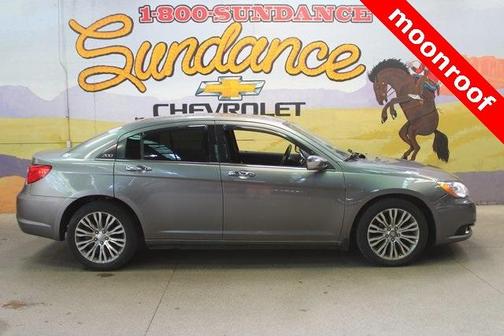 2012 Chrysler 200 Limited