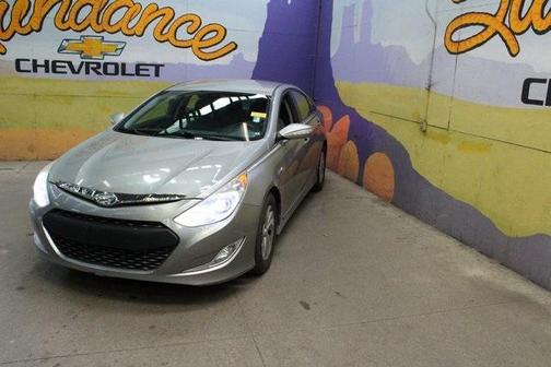 2013 Hyundai SONATA Hybrid Base