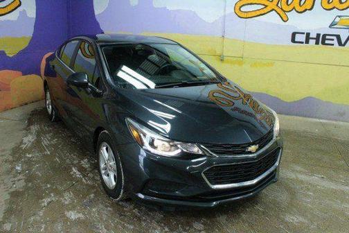 Graphite Metallic 2018 Chevrolet Cruze LT