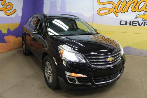 Mosaic Black Metallic 2017 Chevrolet Traverse 1LT