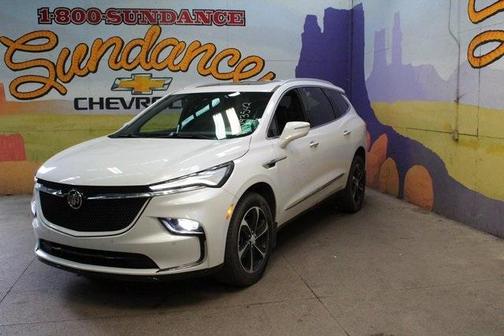 2022 Buick Enclave Essence
