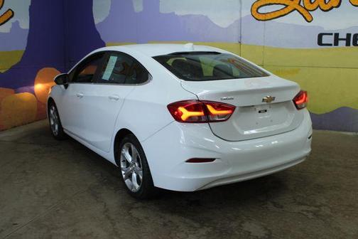 Summit White 2019 Chevrolet Cruze Premier