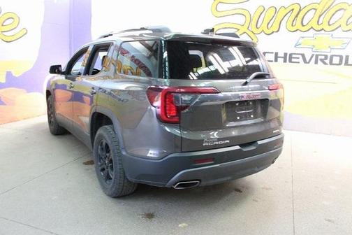 2020 GMC Acadia AT4