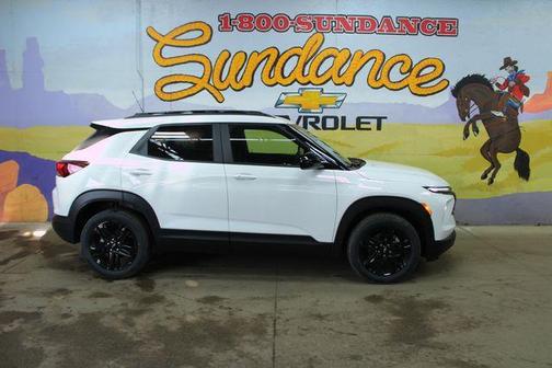 Summit White 2026 Chevrolet Trailblazer LT