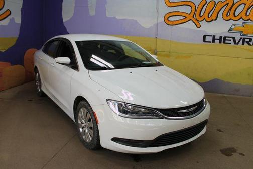 Bright White 2016 Chrysler 200 LX
