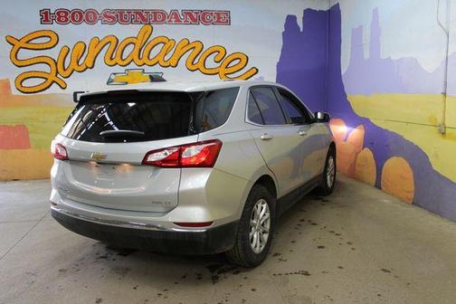 Silver Ice Metallic 2019 Chevrolet Equinox 1LT