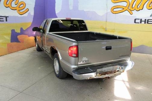 2003 Chevrolet S-10 LS