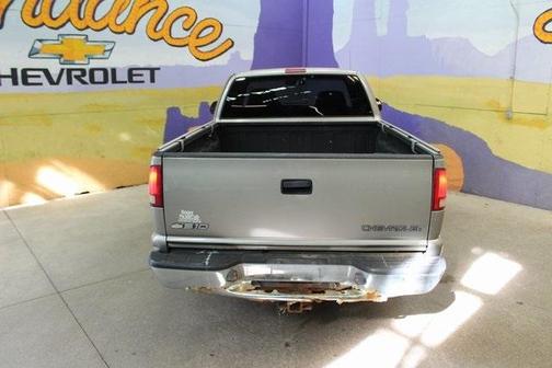 2003 Chevrolet S-10 LS