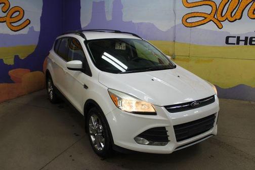 White Platinum Tri-Coat 2014 Ford Escape SE