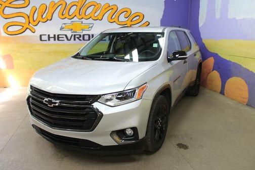 Silver Ice Metallic 2019 Chevrolet Traverse Premier
