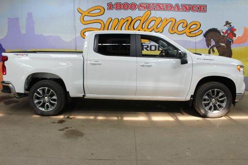 Summit White 2026 Chevrolet Silverado 1500 LT