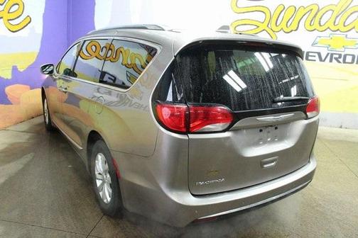 2018 Chrysler Pacifica Touring-L