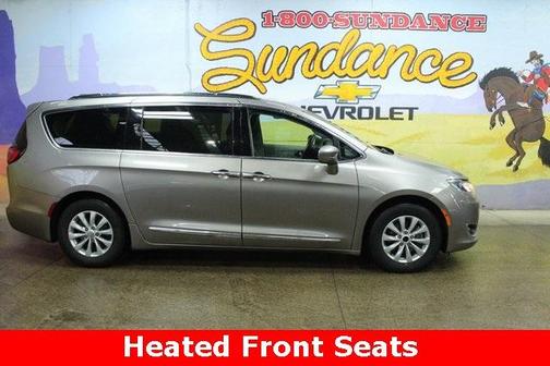 2018 Chrysler Pacifica Touring-L