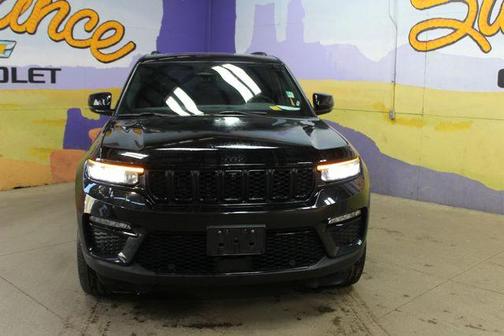 Gray 2024 Jeep Grand Cherokee Limited
