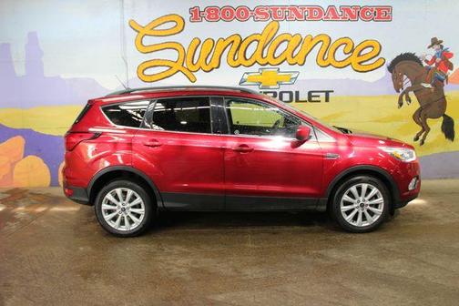 Red 2019 Ford Escape SEL