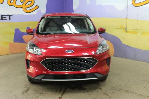 Rapid Red Metallic Tinted Clearcoat 2020 Ford Escape SE