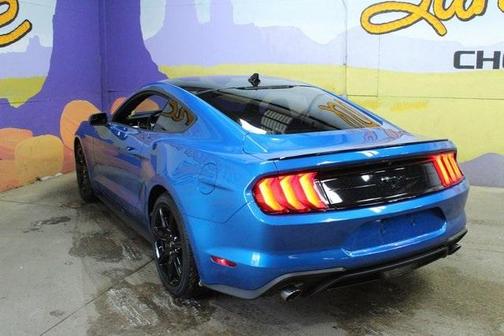 2020 Ford Mustang EcoBoost