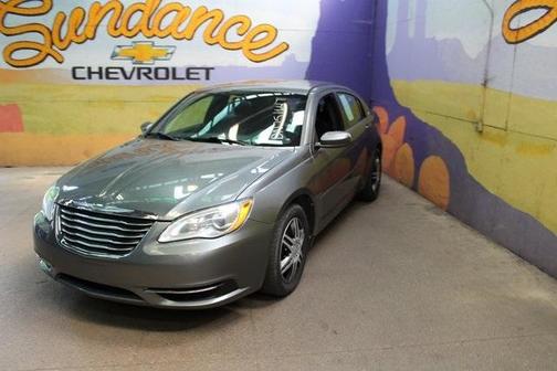 2013 Chrysler 200 LX