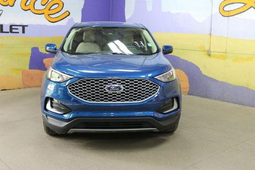 Blue Metallic 2023 Ford Edge SEL