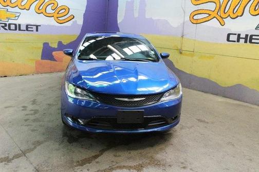 2016 Chrysler 200 S