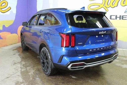 2022 Kia Sorento SX